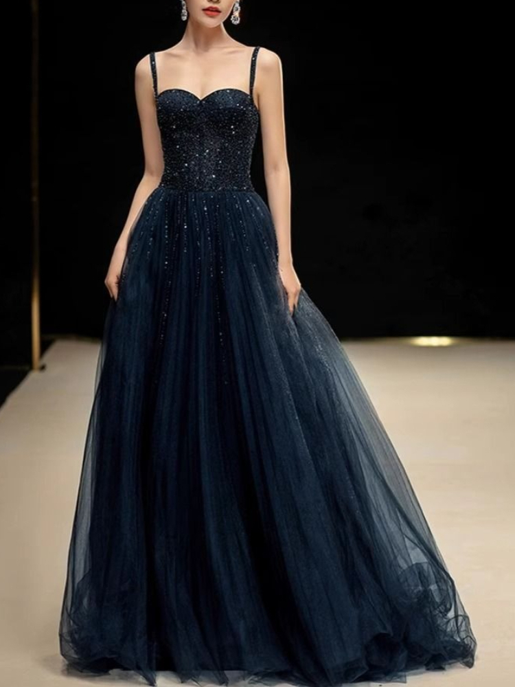 Women Formal Wear For Graduation - فستان رسمي أنيق باللون الأزرق البحري