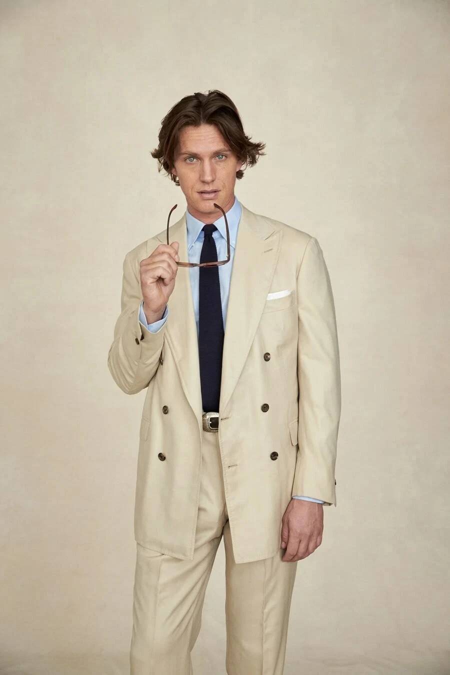 بدلة رجالية من قطعتين بلون بيج - مراجعة Tailored Trouser Wide وسعره